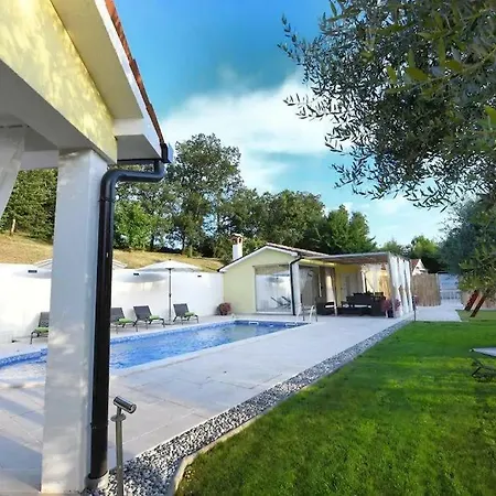 Vila Mery Ferenci